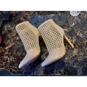 Anna Michelle  booties/ boots